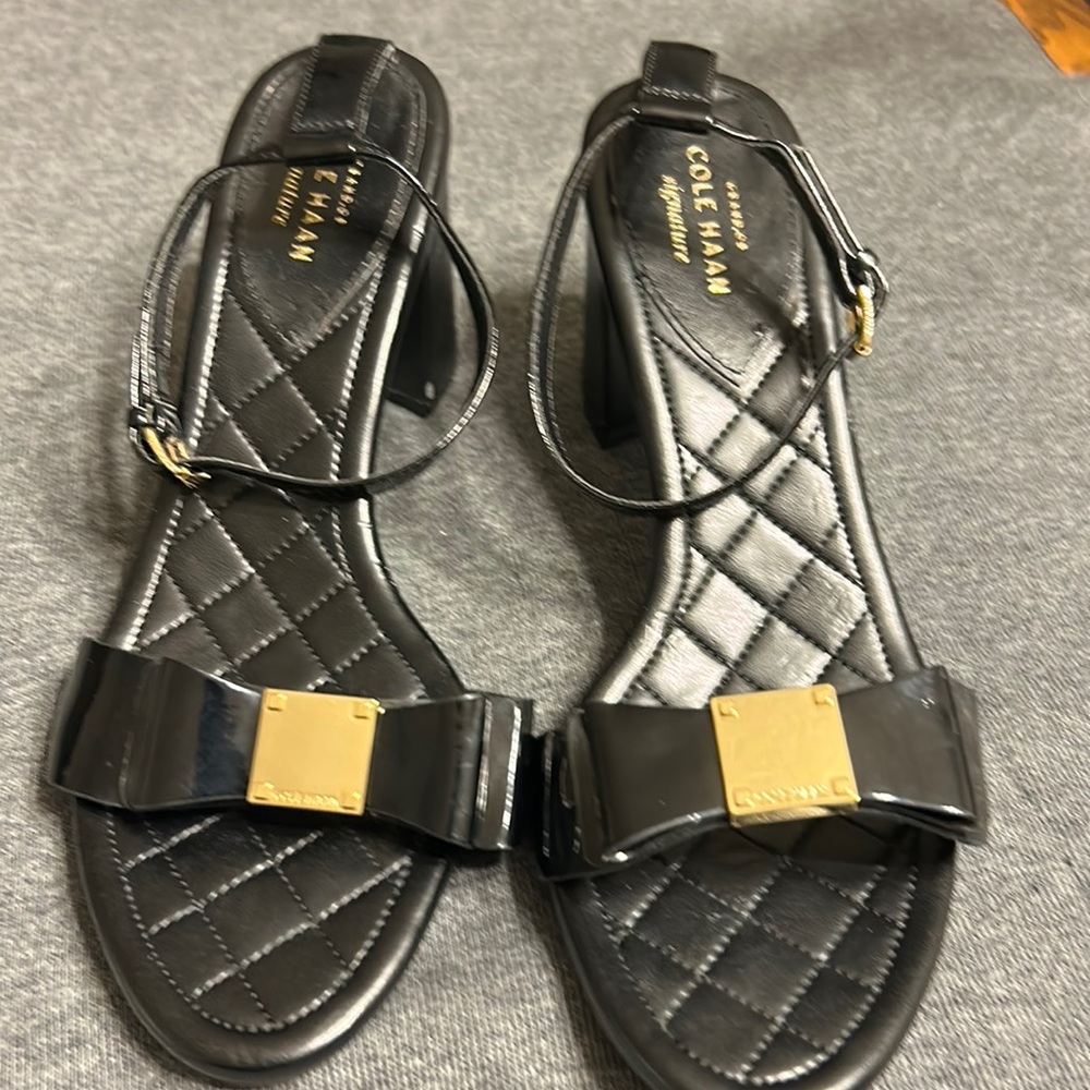 Pre-loved Colehaan Tali Bow High Sandal Black Patent